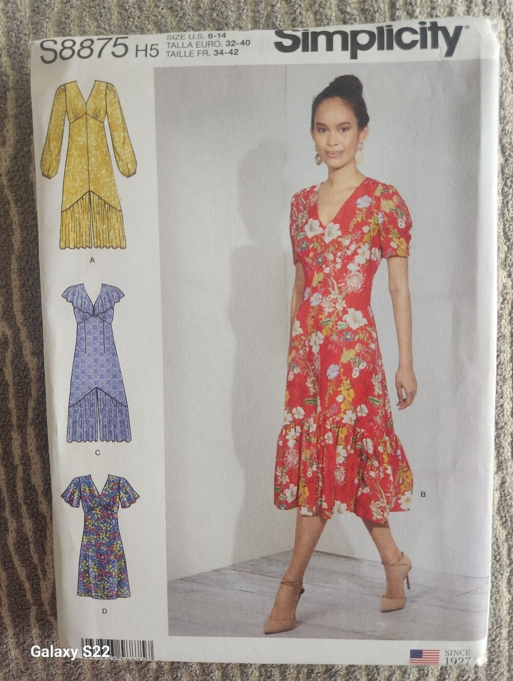 Simplicity S8875 Pattern Red Floral V-Neck Midi Dress with Ruffle Hem